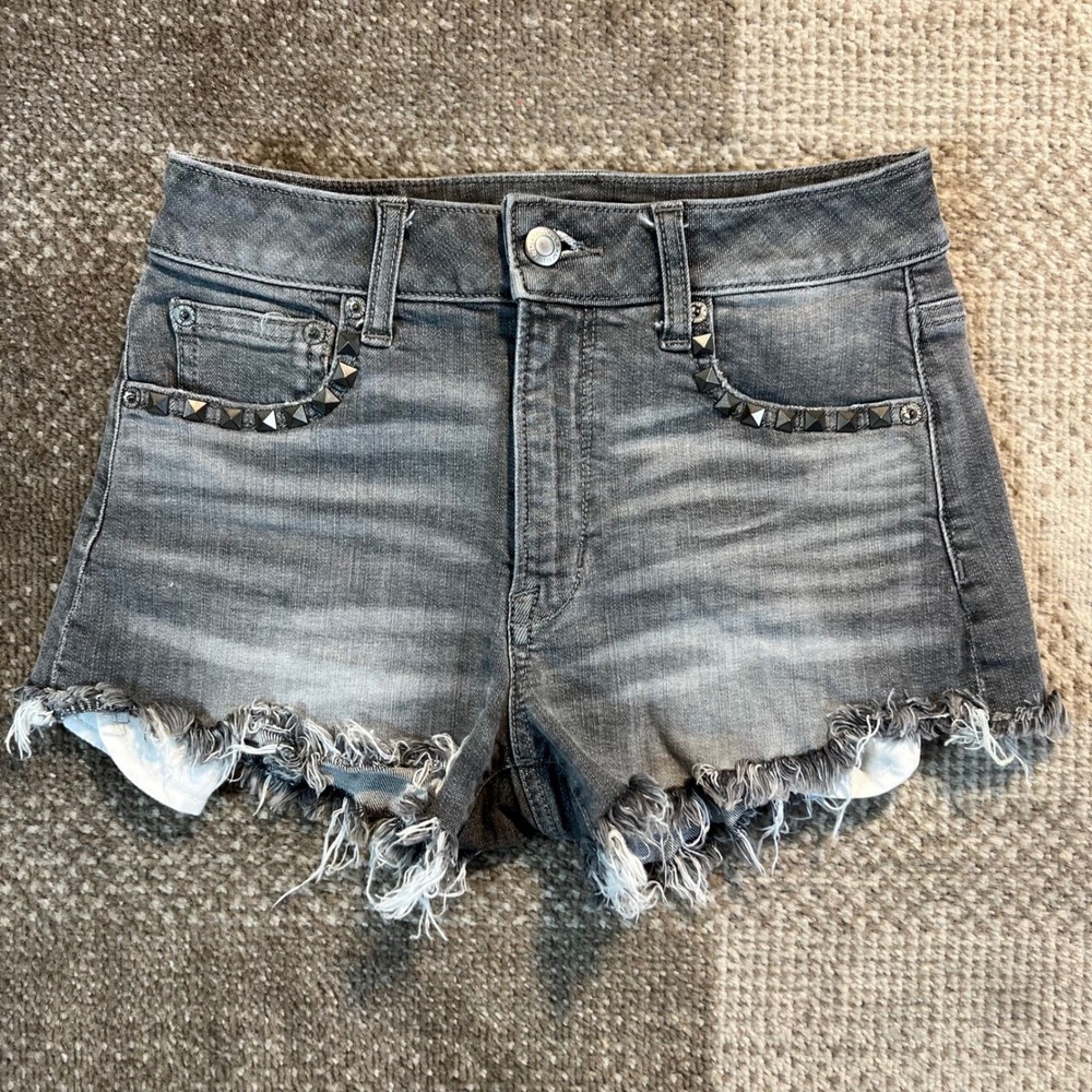 American Eagle Vintage Hi-Rise Festival Denim Shorts Gray Studded Womens Size 0